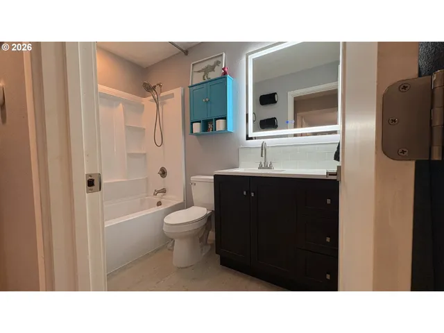 $565,000 | 6650 Southwest Canby Street, Portland, OR 97223