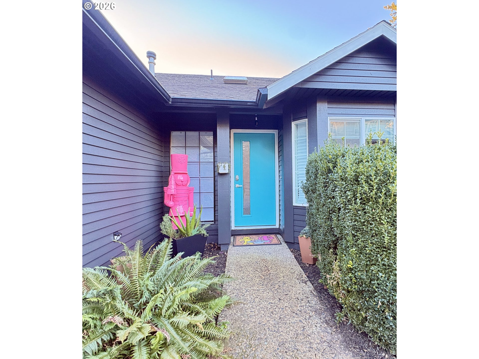 6650 Southwest Canby Street Portland, OR 97223 - Photo 4 of 39 Entrance/Foyer