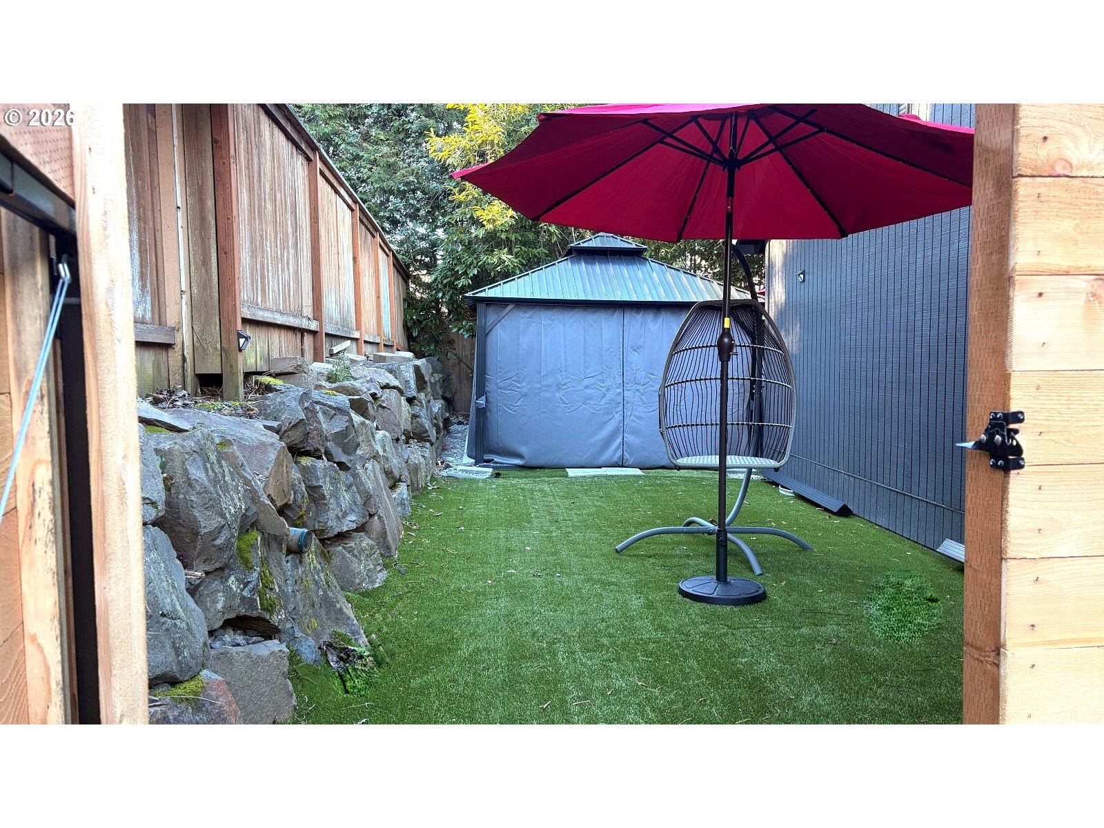 6650 Southwest Canby Street Portland, OR 97223 - Photo 7 of 39