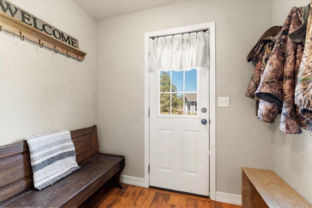 6140 Rancho Road Weed, CA 96094 - Photo 10 of 42 Gallery Image 10