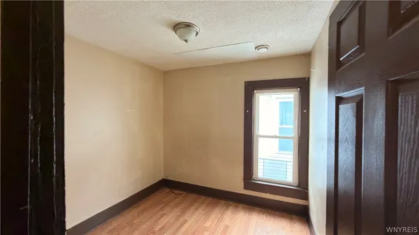 $1,200 | 42 Hartman Place, Buffalo, NY 14207