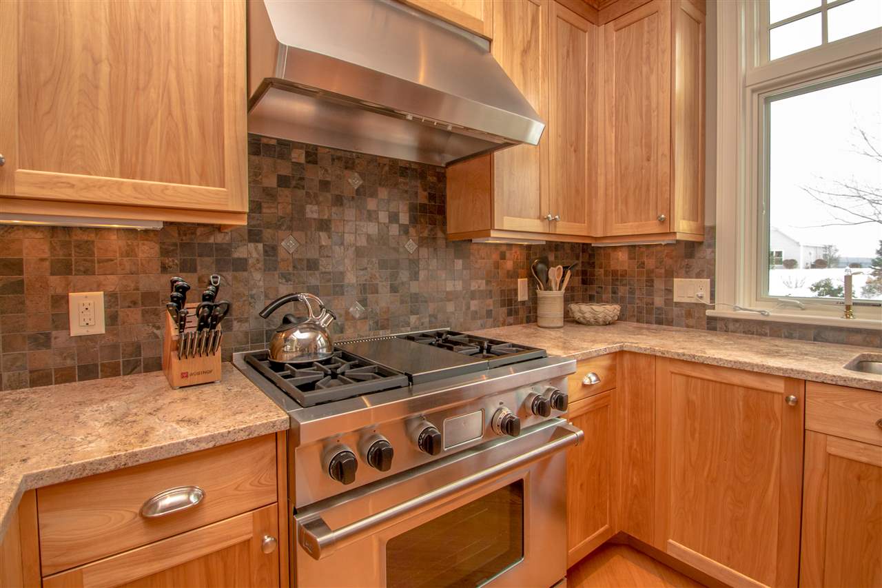 100 Highpoint Road Conway, NH 03860 - Photo 13 of 40
