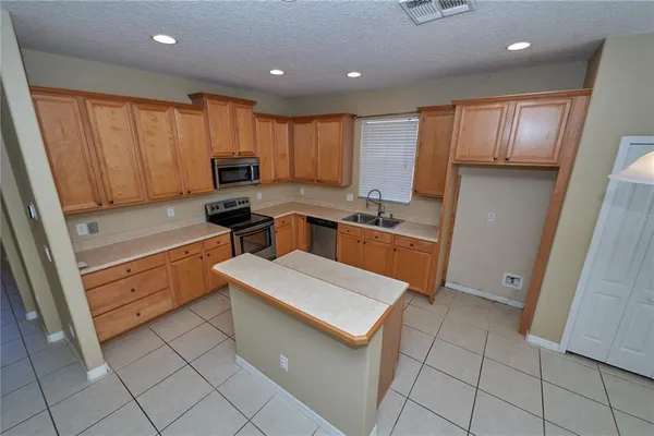 $435,000 | 33840 Terragona Drive, Sorrento, FL 32776
