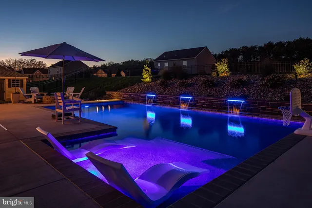 a black and white photo of a refrigerator