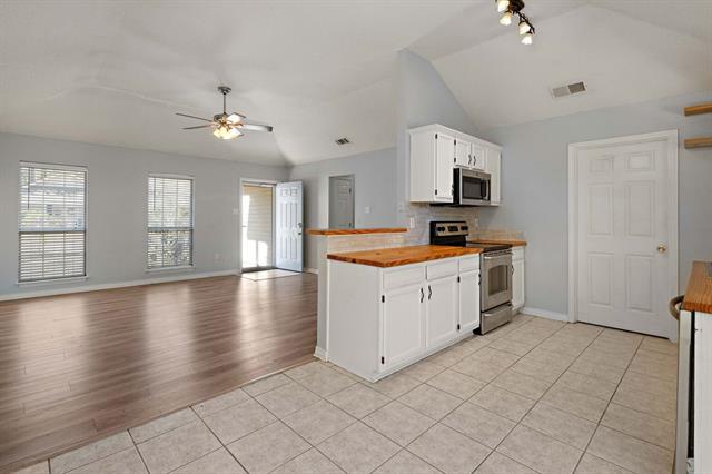 70412 1st Street Covington, LA 70433 - Photo 3 of 19