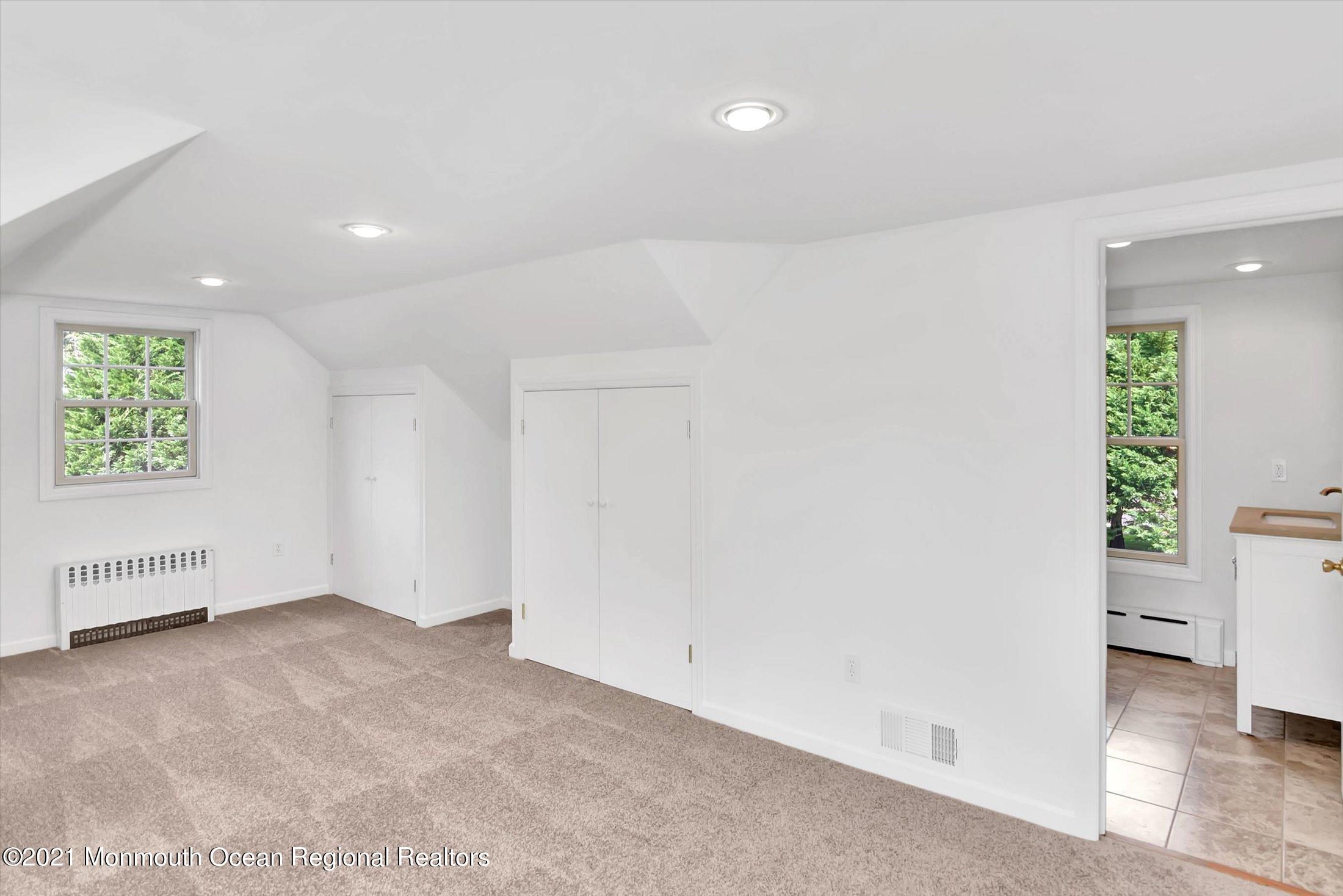 395 Aldrich Road Howell, NJ 07731 - Photo 26 of 37 27-Bedroom