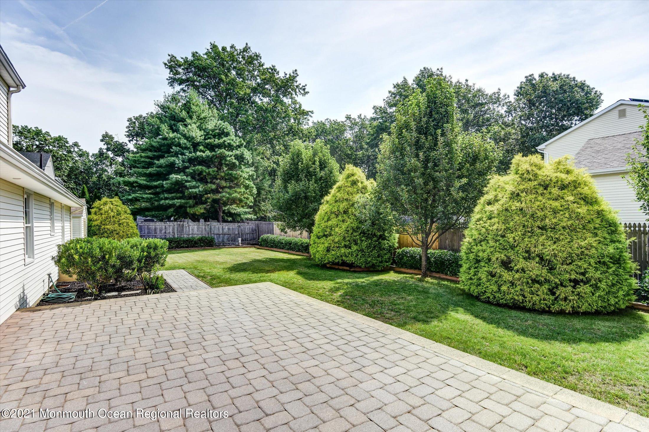 395 Aldrich Road Howell, NJ 07731 - Photo 29 of 37 30-Patio