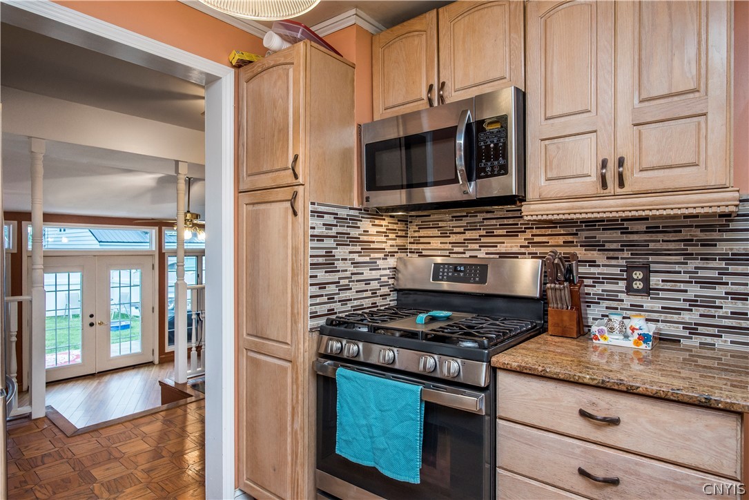 907 West Liberty Street Rome, NY 13440 - Photo 18 of 48