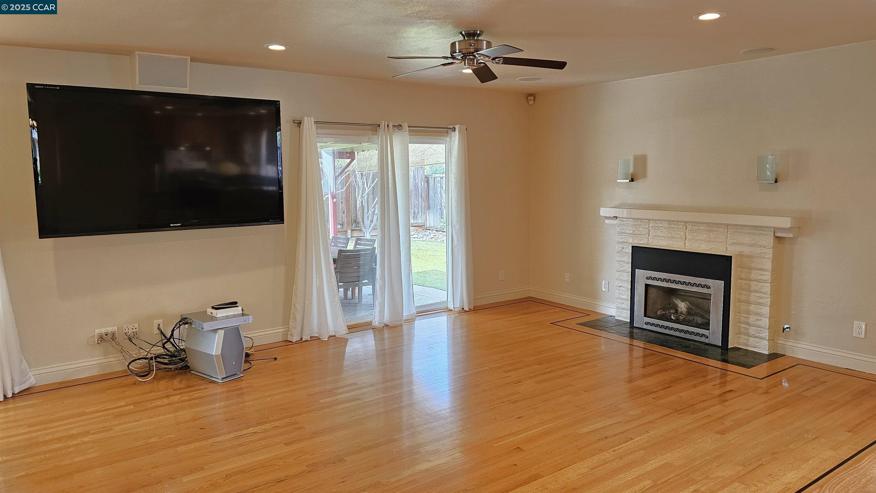 4764 Olive Drive Concord, CA 94521 - Photo 11 of 42