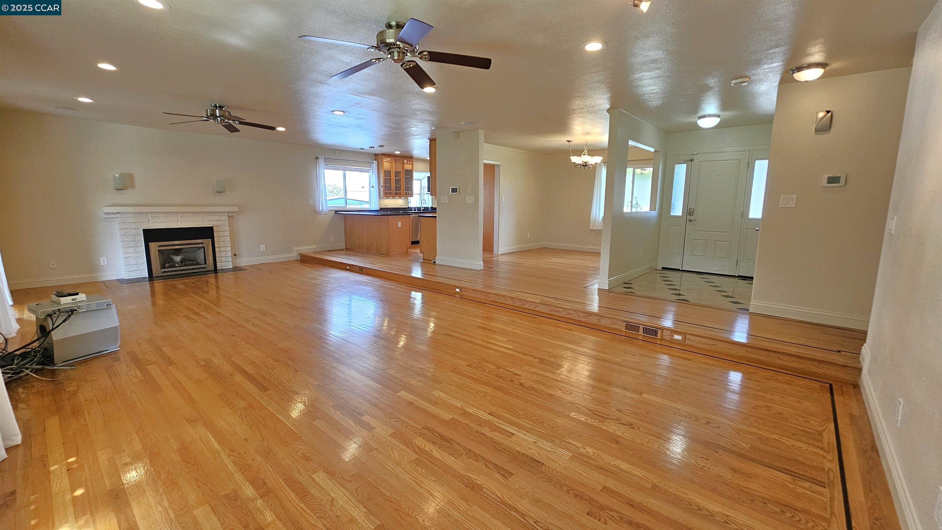 4764 Olive Drive Concord, CA 94521 - Photo 8 of 42