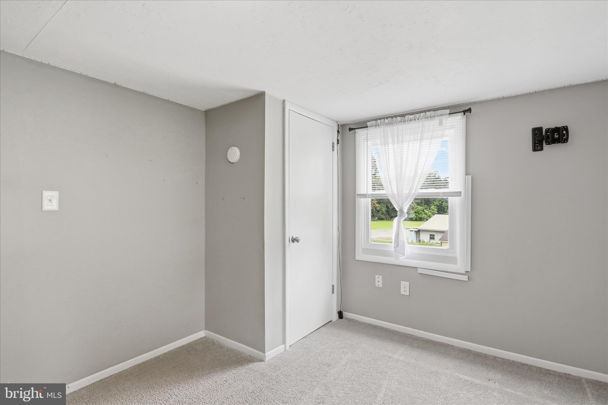 21434 Greenbrier Road Boonsboro, MD 21713 - Photo 18 of 34