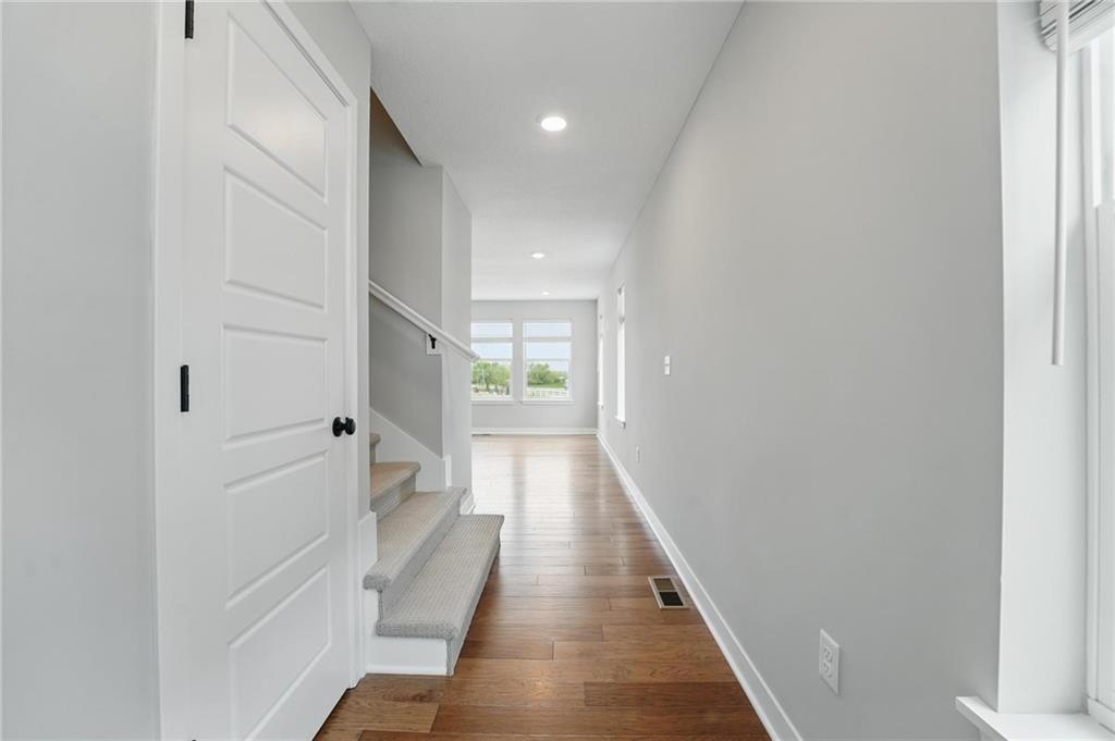 8761 Southwest 10th Street Blue Springs, MO 64064 - Photo 19 of 29