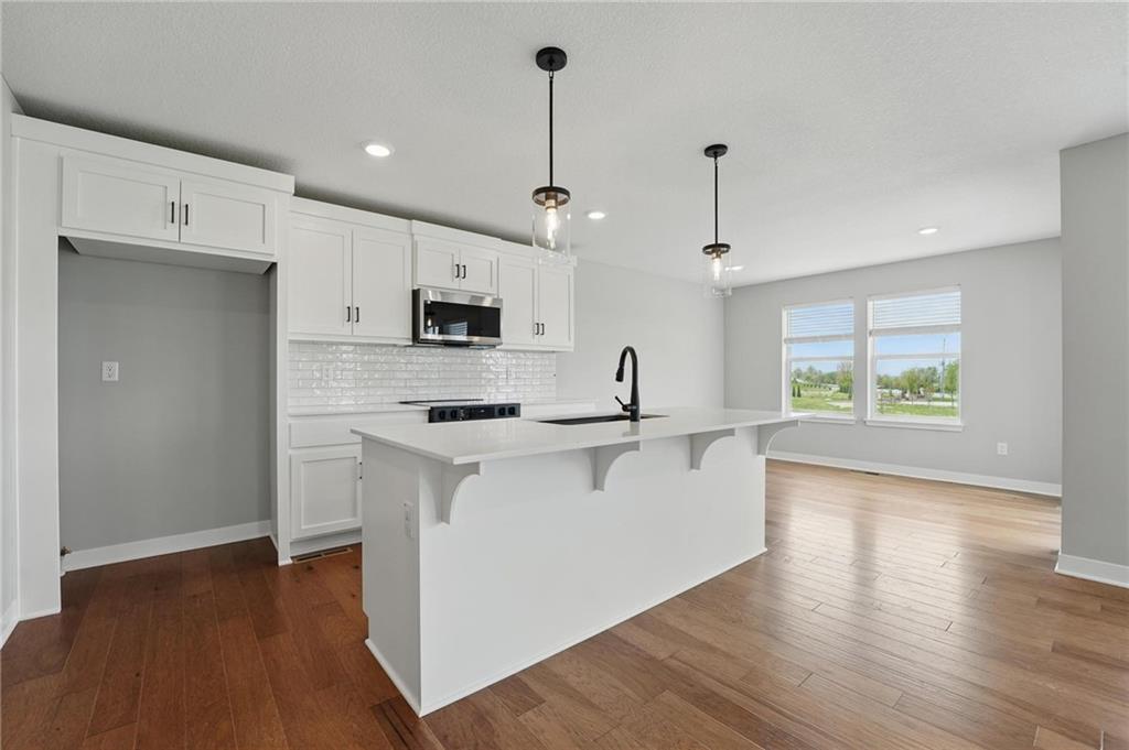 8761 Southwest 10th Street Blue Springs, MO 64064 - Photo 26 of 29