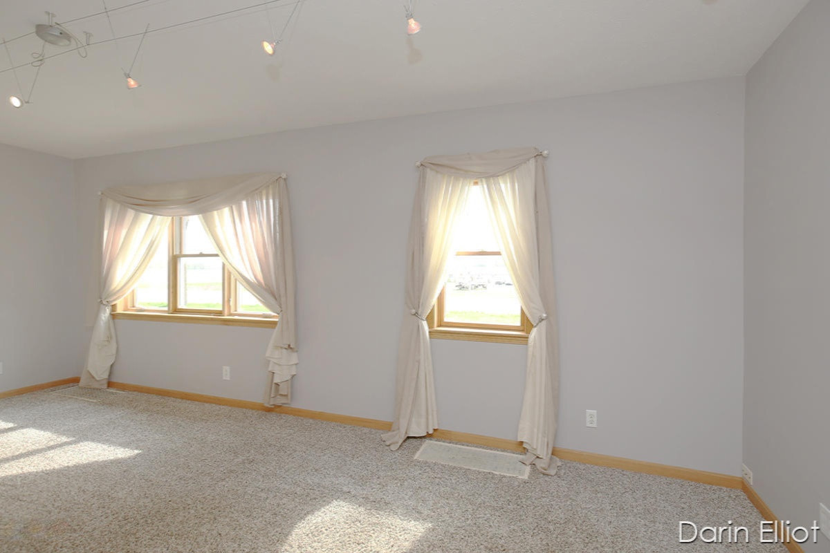 2445 North State Road Ionia, MI 48846 - Photo 7 of 28 IMG__2451