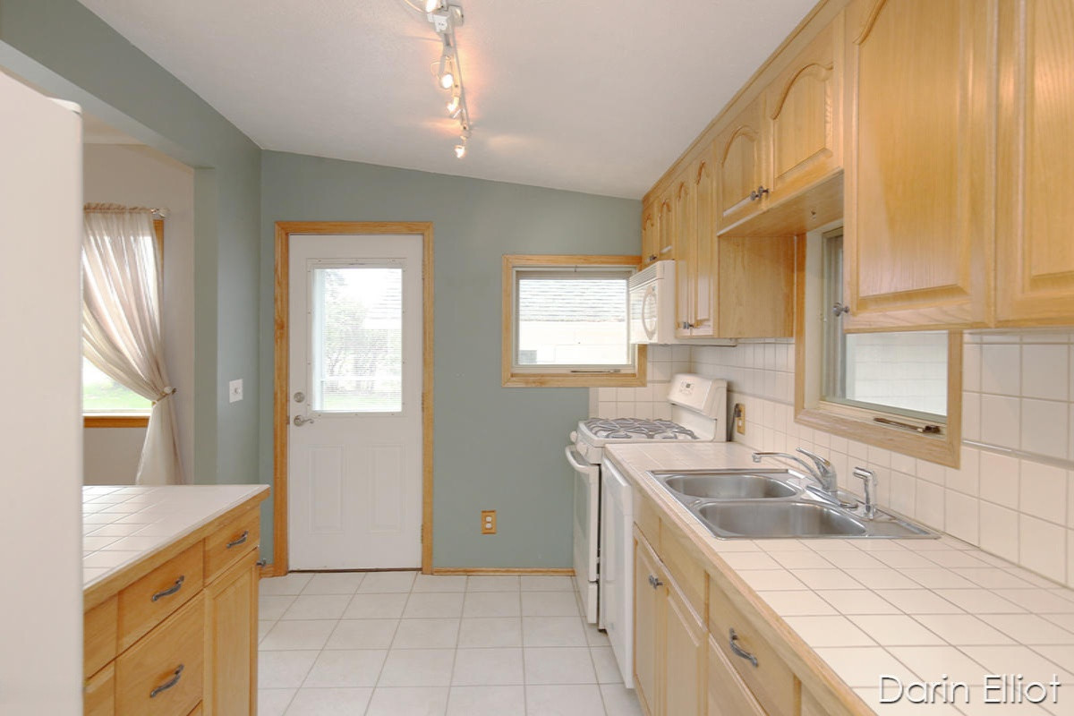 2445 North State Road Ionia, MI 48846 - Photo 10 of 28 IMG__2454