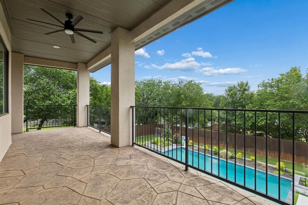 6700 Herbert Road Colleyville, TX 76034 - Photo 26 of 32 a view of a balcony