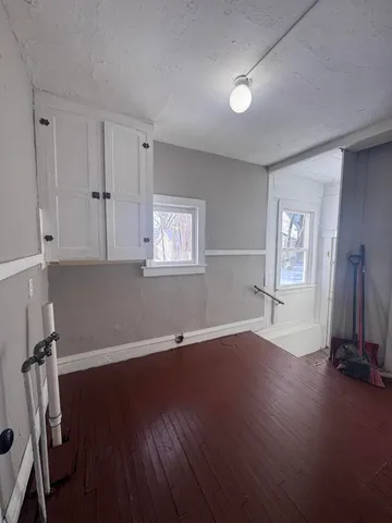 $169,900 | 910 Prince Street Southeast, Grand Rapids, MI 49507