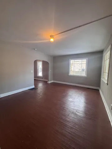 $169,900 | 910 Prince Street Southeast, Grand Rapids, MI 49507