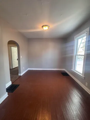 $169,900 | 910 Prince Street Southeast, Grand Rapids, MI 49507