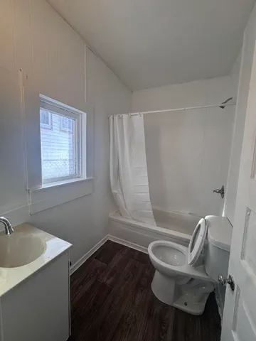 $169,900 | 910 Prince Street Southeast, Grand Rapids, MI 49507