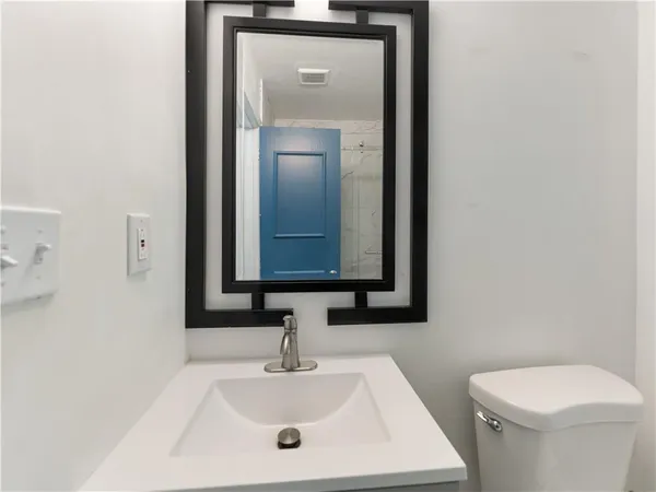 $3,595 | 1685 Dunwoody Place Northeast, Atlanta, GA 30324