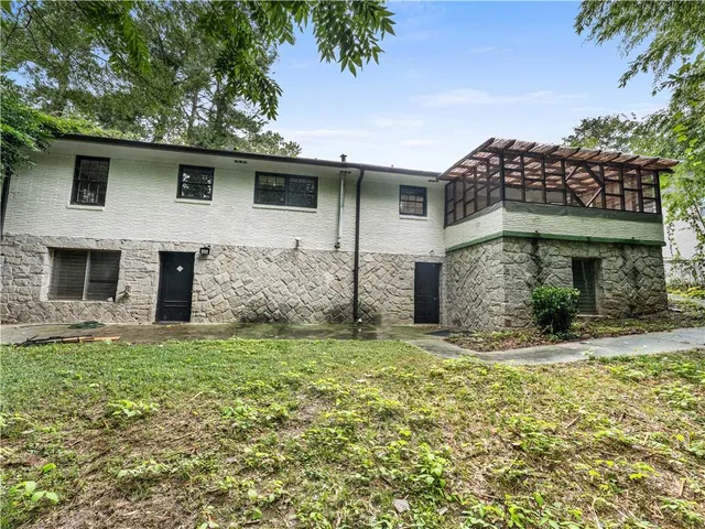 $3,595 | 1685 Dunwoody Place Northeast, Atlanta, GA 30324