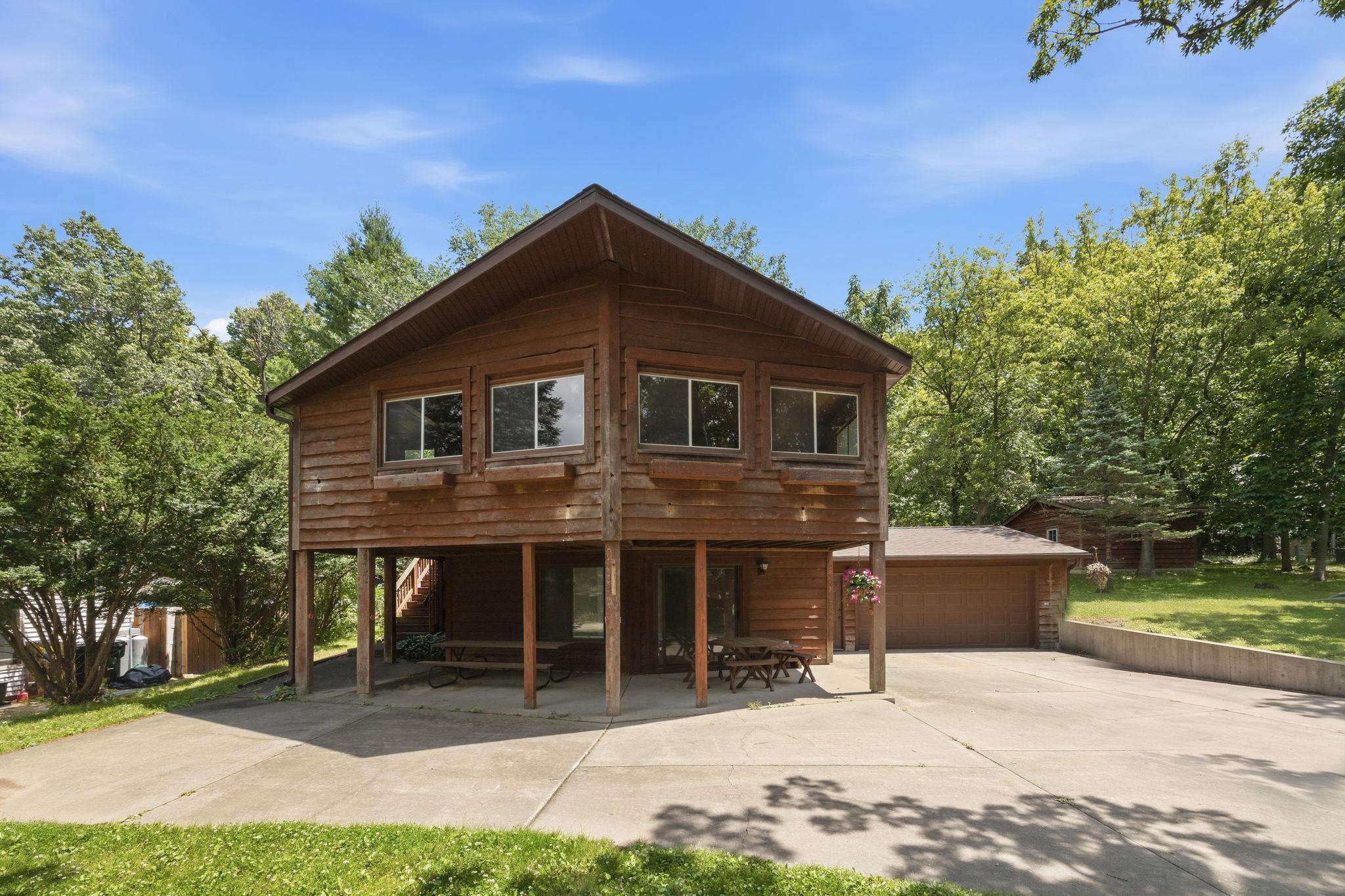 10512 North Kidder Road Edgerton, WI 53534 - Photo 5 of 54