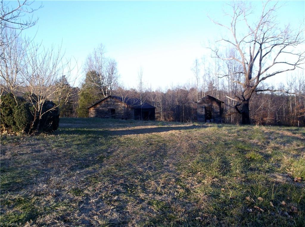 8445 Reid Farm Road Walnut Cove, NC 27052 - Photo 17 of 18 Gallery Image 17