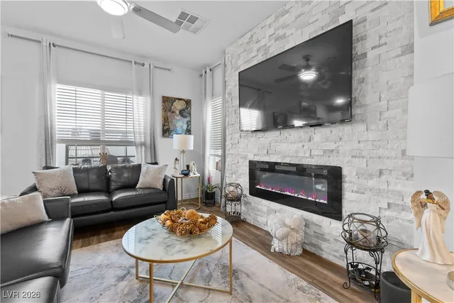 $450,000 | 206 Callen Falls Avenue, Unit 1514, Henderson, NV 89011