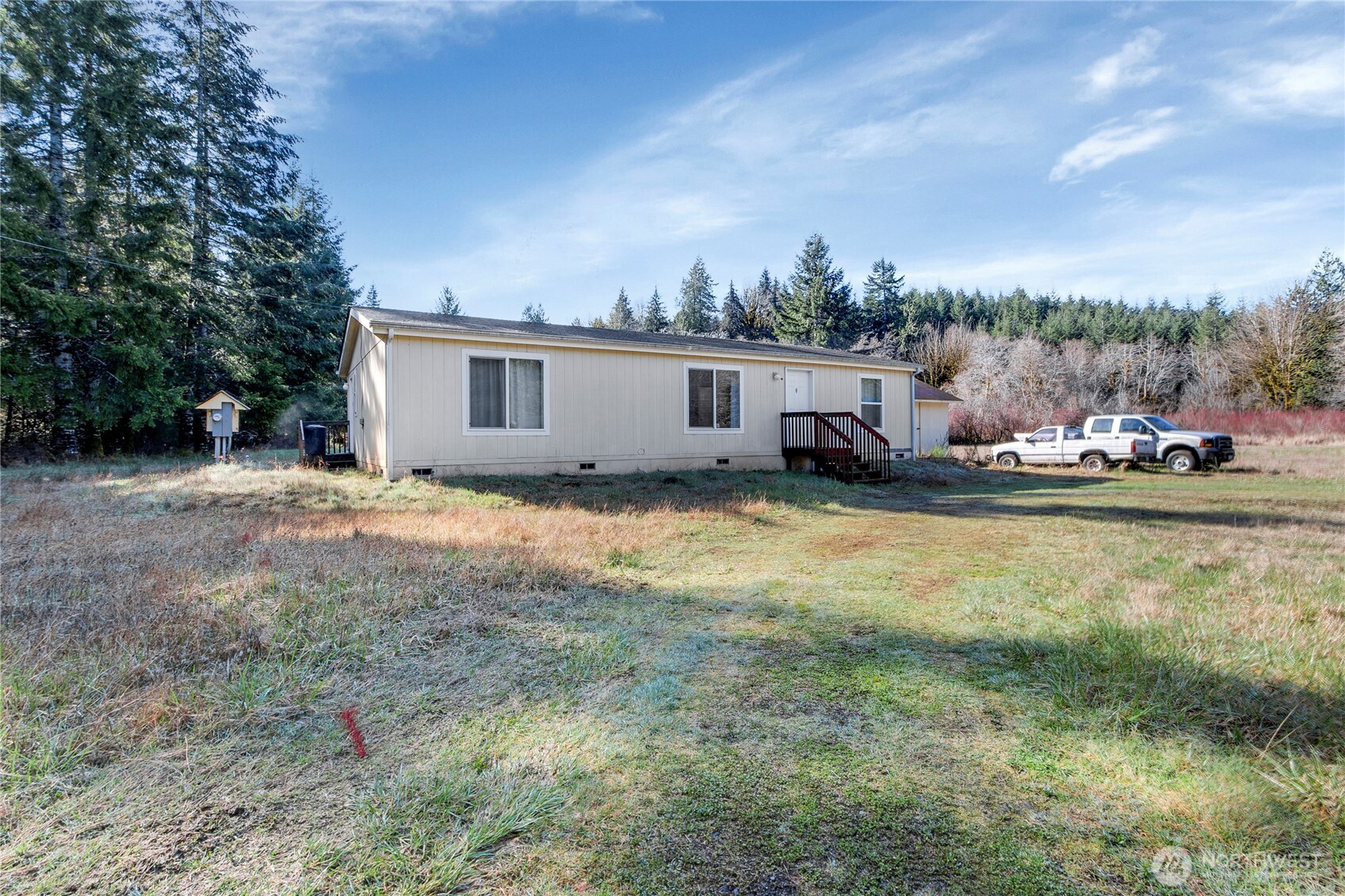 13381 West Cloquallum Road Elma, WA 98541 - Photo 3 of 31 Gallery Image 3