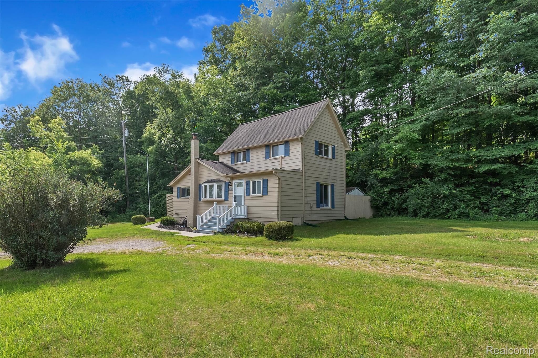10024 Ford Road Ypsilanti, MI 48198 - Photo 27 of 35 04-10024 Ford Rd-windowstill-realestate-photography-4.jpg