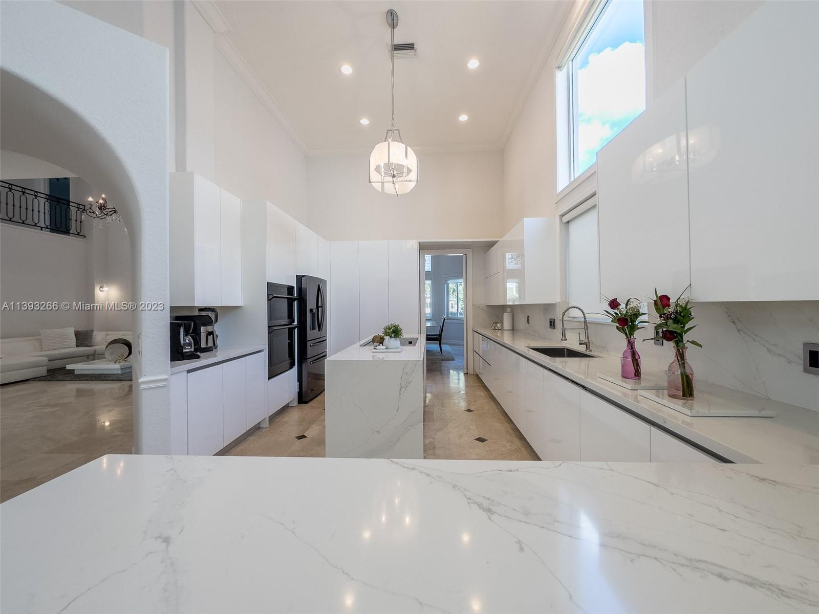 2707 Pinehurst Drive Weston, FL 33332 - Photo 19 of 59