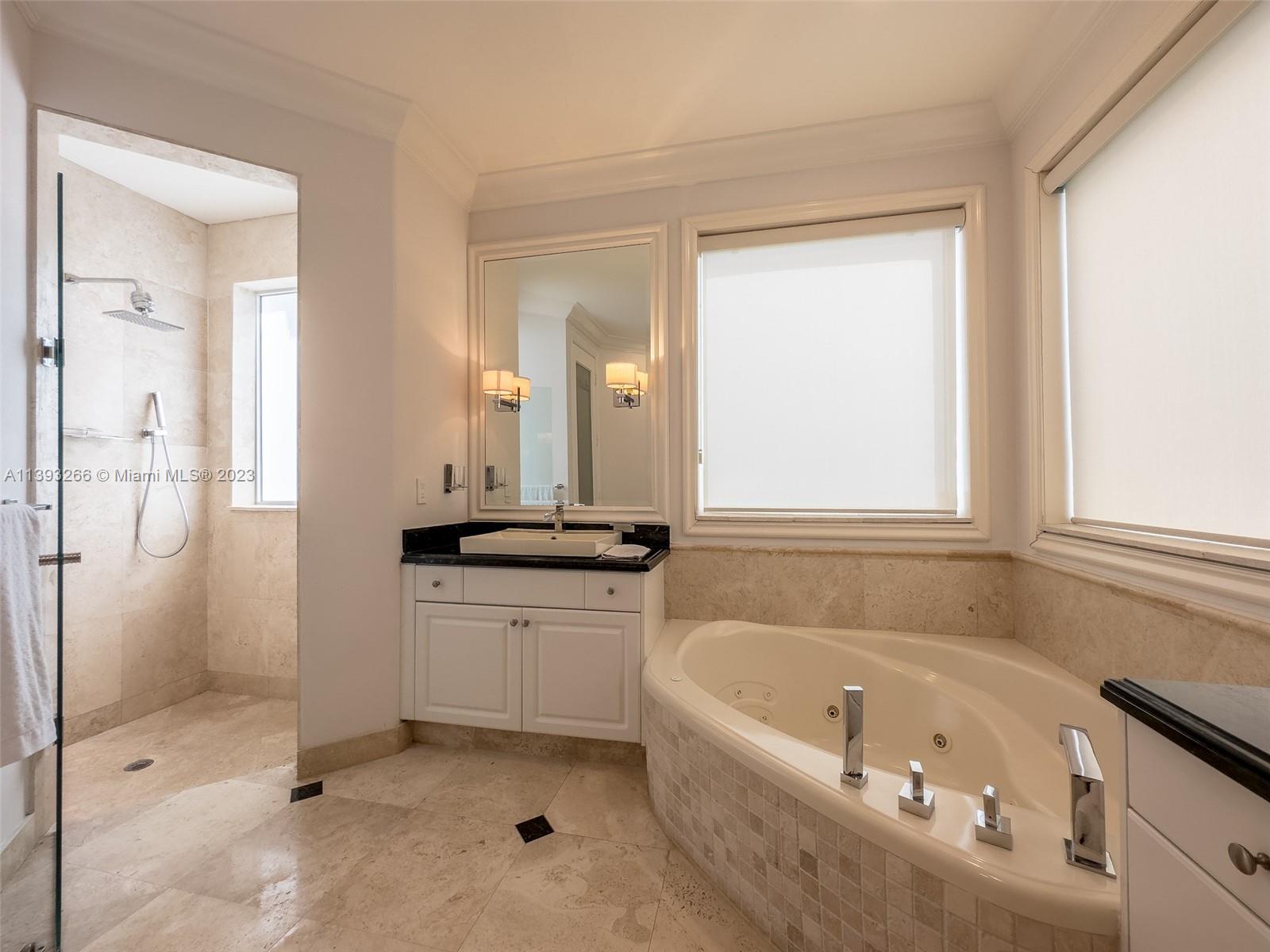 2707 Pinehurst Drive Weston, FL 33332 - Photo 26 of 59