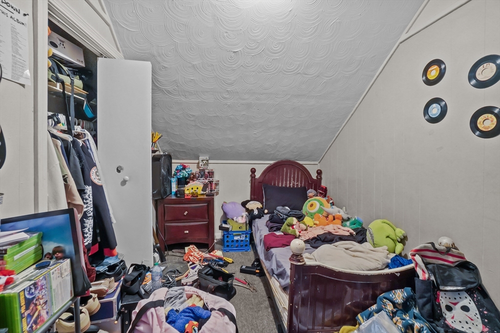 30 Brow Street Fall River, MA 02721 - Photo 38 of 42