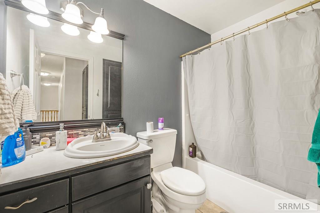 327 Red Fox Drive Ammon, ID 83401 - Photo 17 of 37