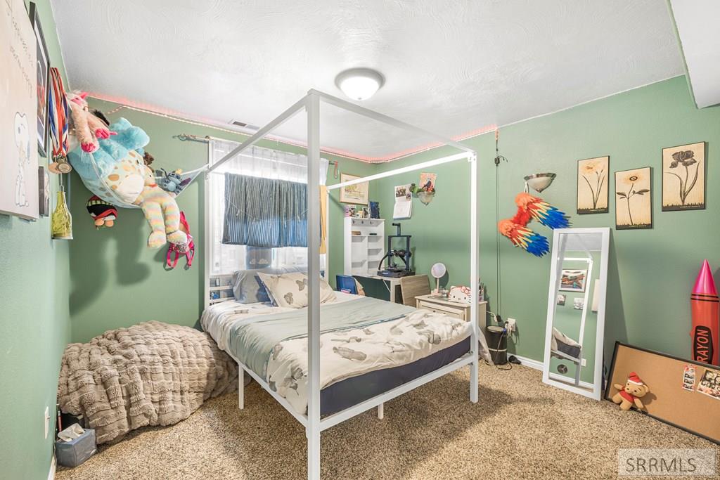 327 Red Fox Drive Ammon, ID 83401 - Photo 26 of 37