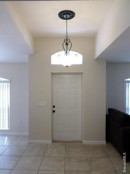 455 Scanlon Road Palm Bay, FL 32908 - Photo 2 of 21 Foyer