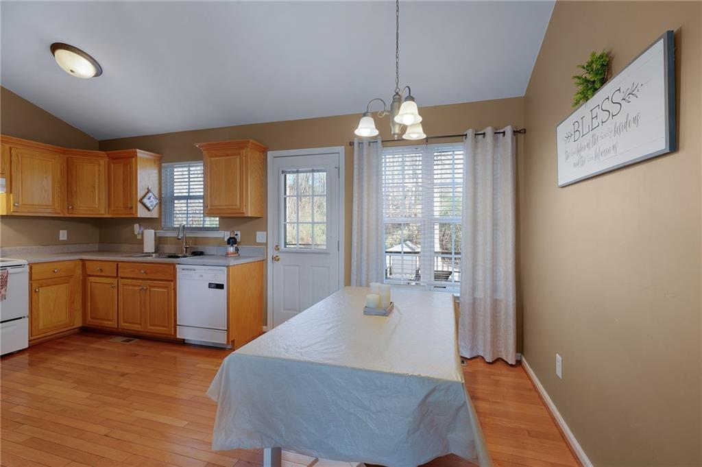 145 Langston Road Northeast Calhoun, GA 30701 - Photo 9 of 31