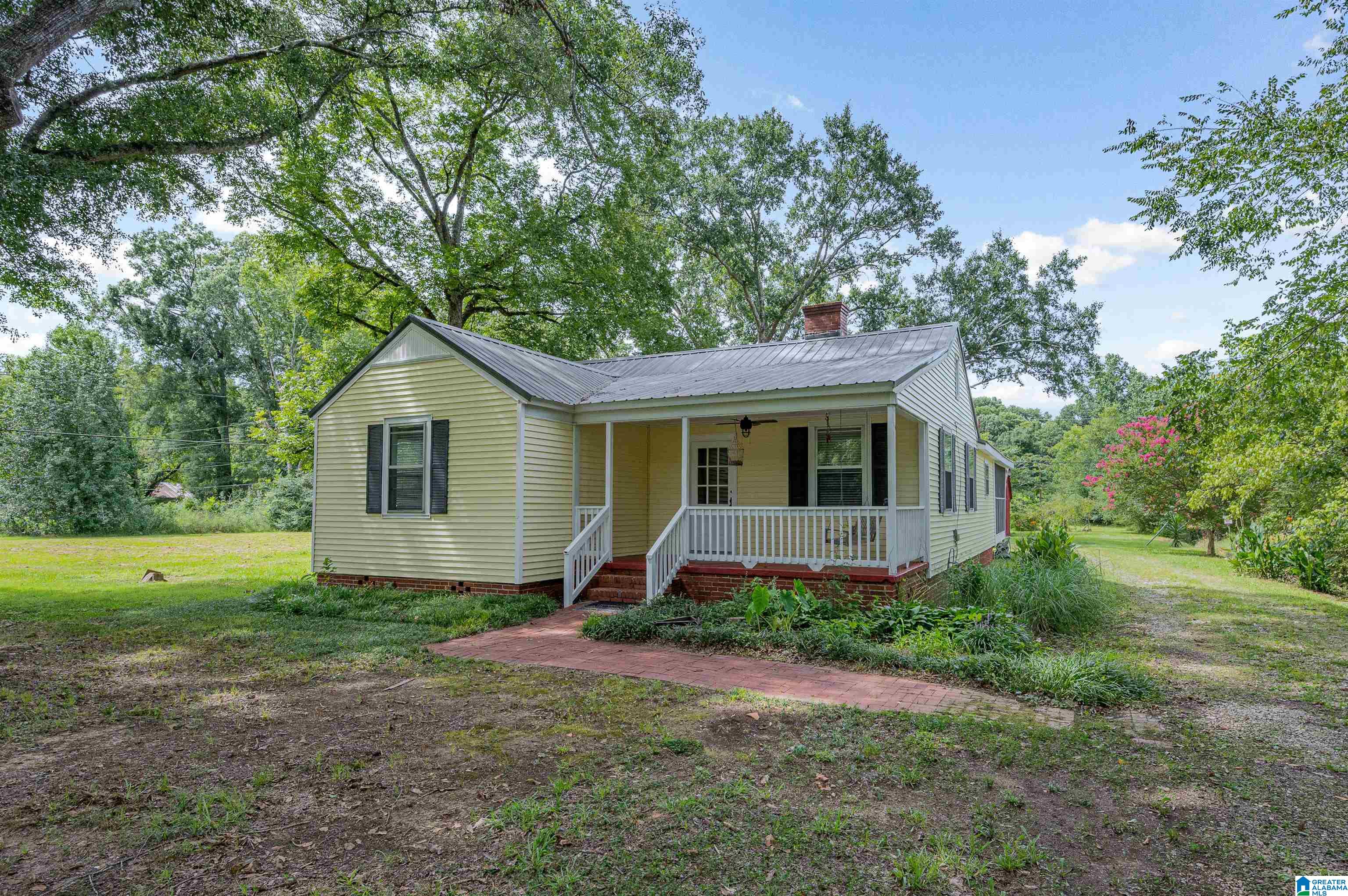 2135 Springdale Road Bessemer, AL 35022 - Photo 2 of 42