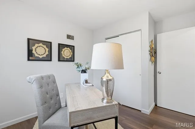 $249,900 | 689 Conover Lane, St. Louis, MO 63126