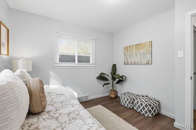 $249,900 | 689 Conover Lane, St. Louis, MO 63126