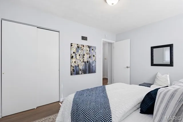 $249,900 | 689 Conover Lane, St. Louis, MO 63126