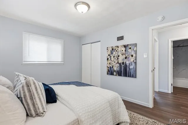 $249,900 | 689 Conover Lane, St. Louis, MO 63126