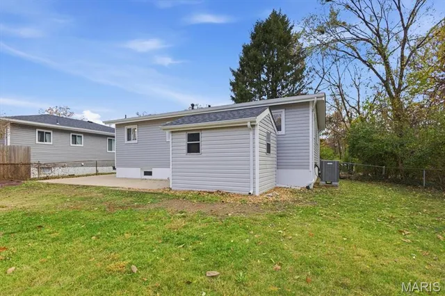 $249,900 | 689 Conover Lane, St. Louis, MO 63126