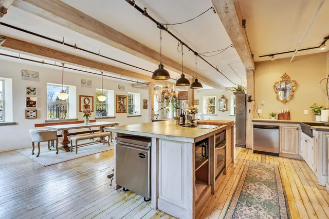 $495,000 | 374 Union Street, Unit 206, Peterborough, NH 03458