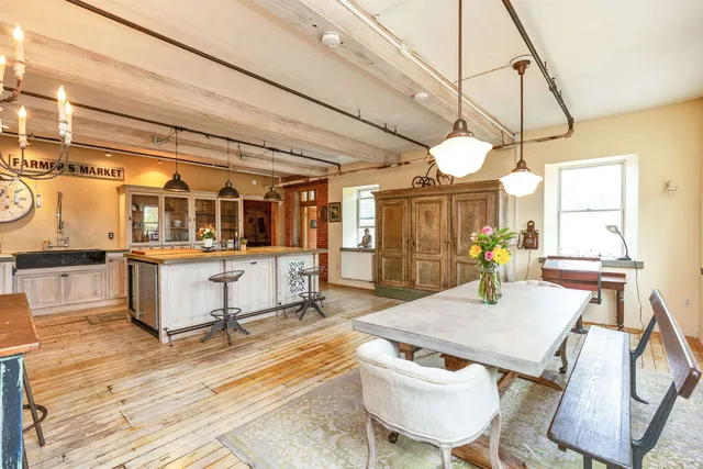 $495,000 | 374 Union Street, Unit 206, Peterborough, NH 03458