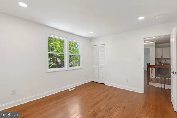 $1,075,000 | 4773 Farndon Court, Fairfax, VA 22032