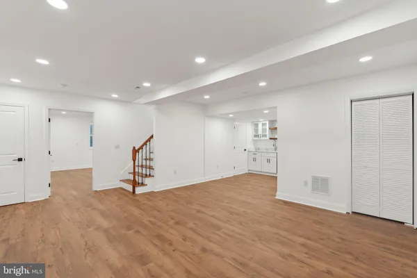 $1,075,000 | 4773 Farndon Court, Fairfax, VA 22032
