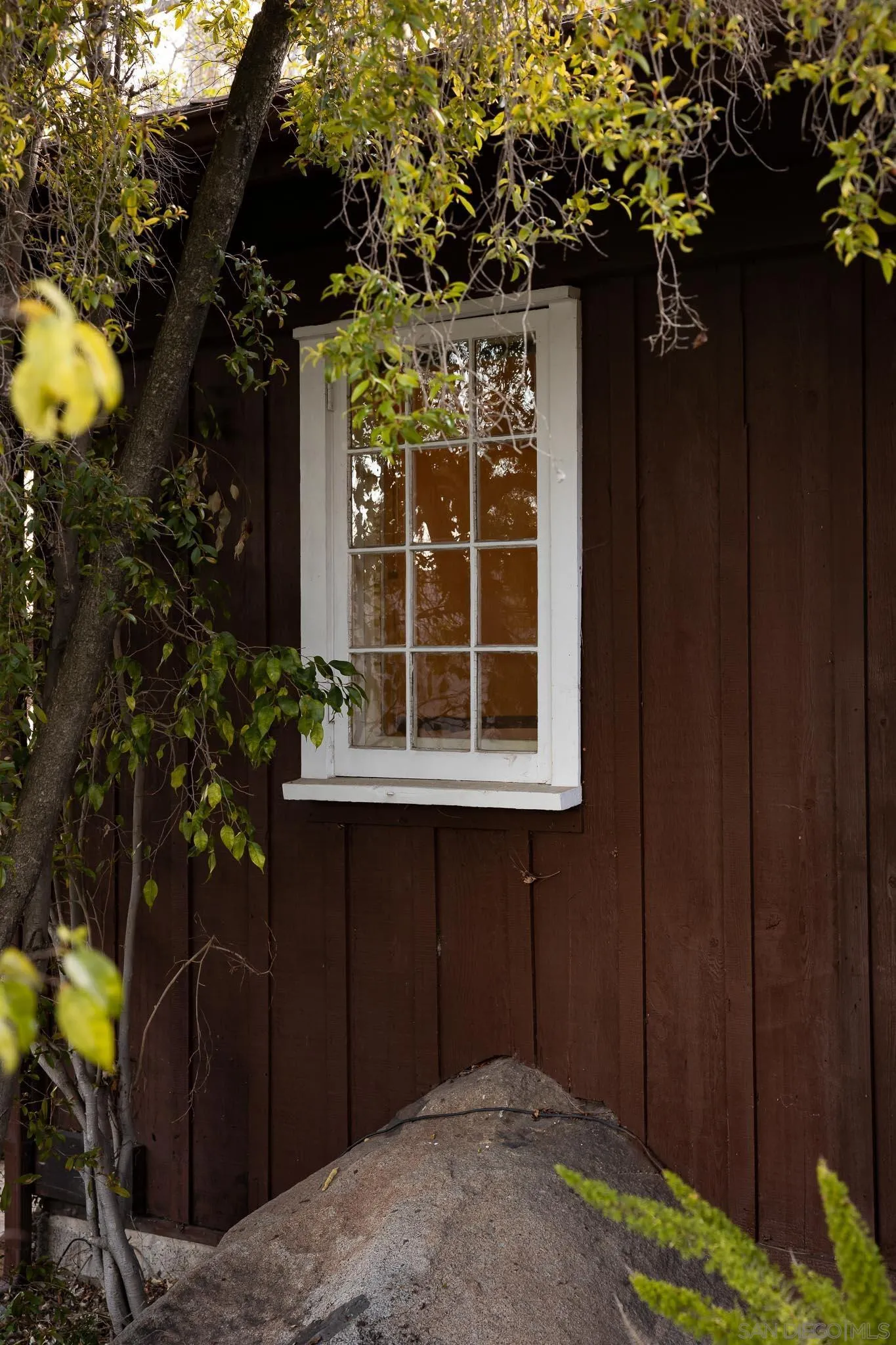 9844 Summit Drive La Mesa, CA 91941 - Photo 17 of 58 a front view of a house with a yard
