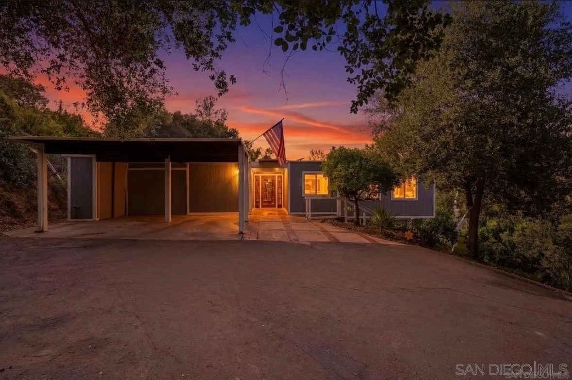 11819 Johnson Lake Road Lakeside, CA 92040 - Photo 32 of 37